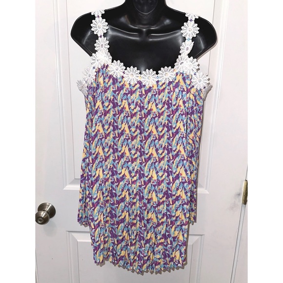 Kate & Mallory Pleated Chiffon 3/4 Bell Sleeve Crochet Trimmed Off Shoulder Top - Picture 3 of 7